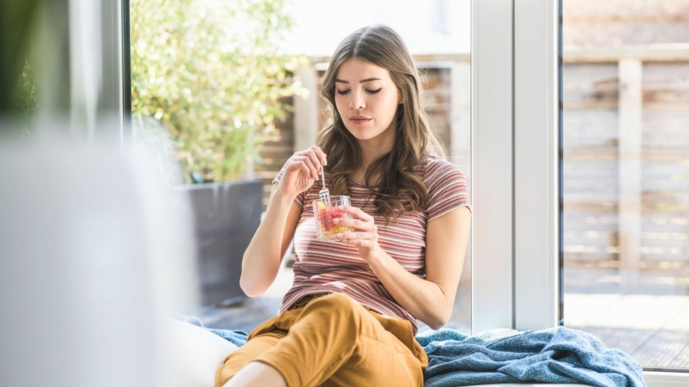 Women Have Higher Heart Risk Associated With Solo Eating