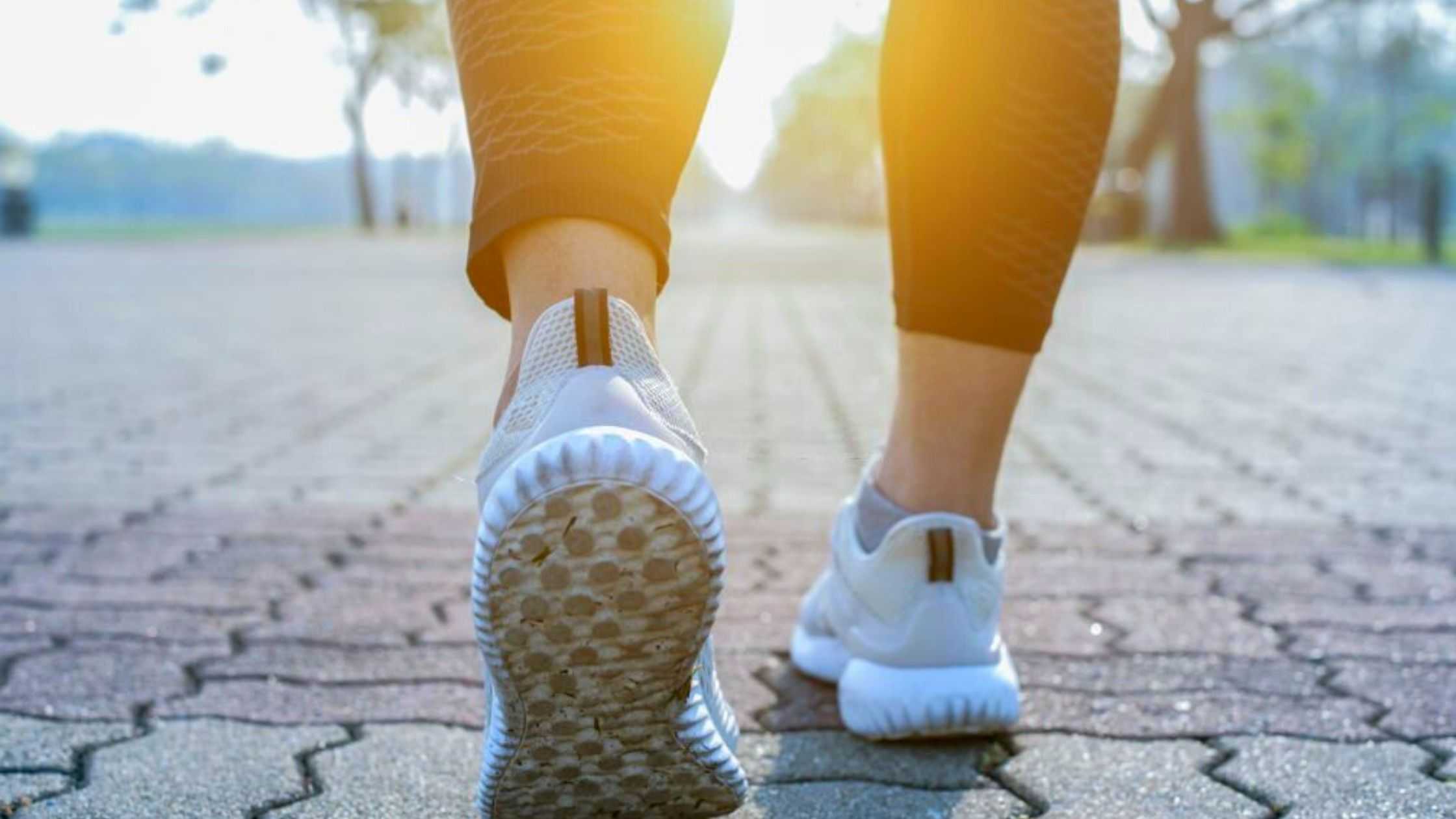 Right Shoes While Walking For Weight Loss