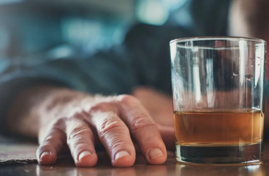 Naltrexone to curb Binge Drinking