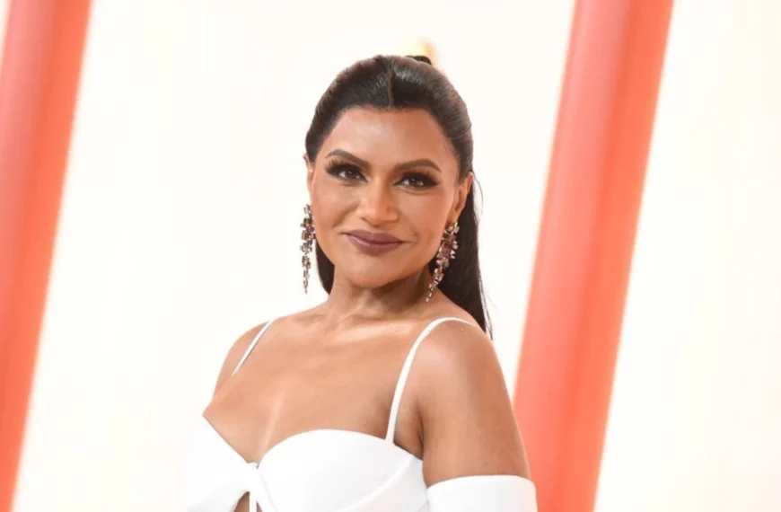 Mindy Kaling Flaunts Her Impressive Weight Loss In White Gown At The Oscars