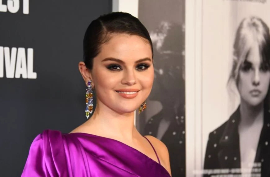 Selena Gomez Confesses Crying Her Eyes Out